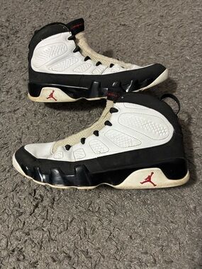 Jordan 9 space jam